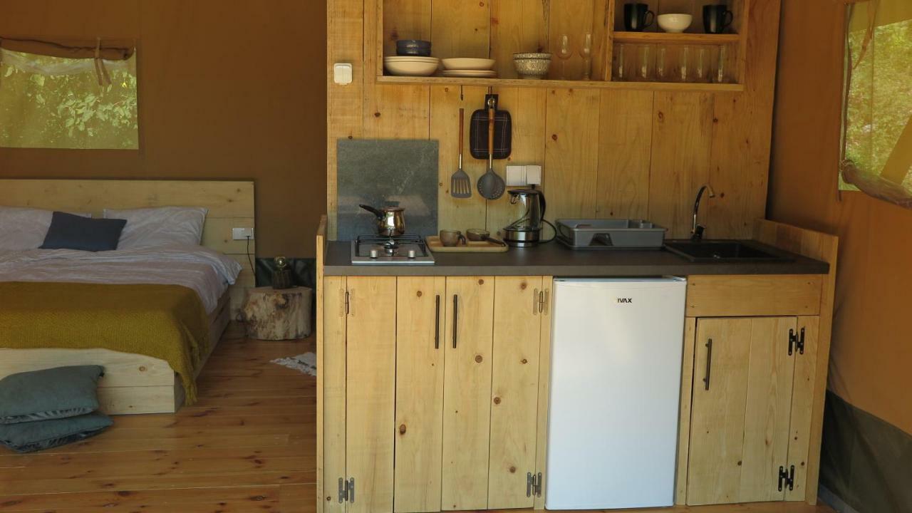 Hoopoe Glamping Hotel Вирпазар Екстериор снимка